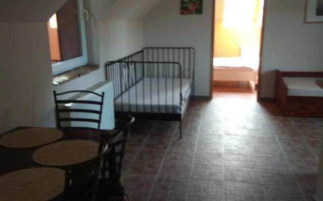 Velocafe Apartman
