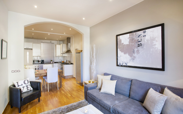 Viladomat Eixample Apartment