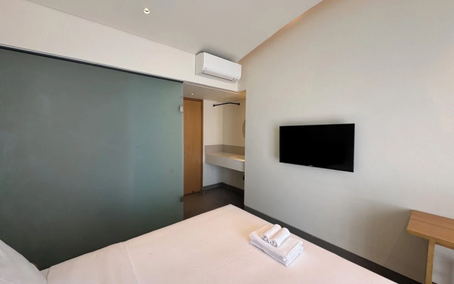 SOLANA Hotel Sunset Town Phu Quoc