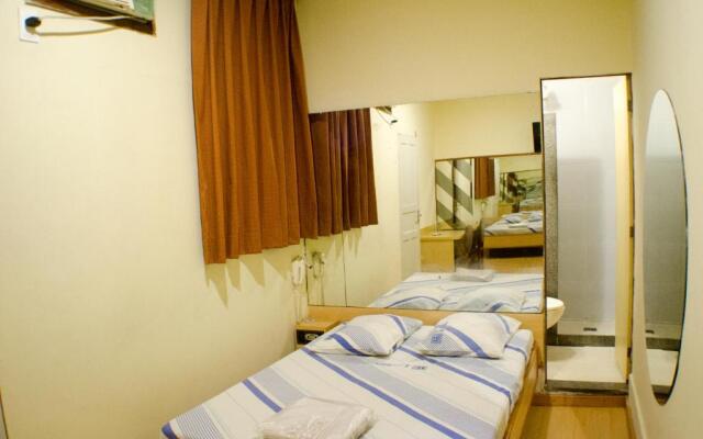 Hotel Ordenes (Adult Only)