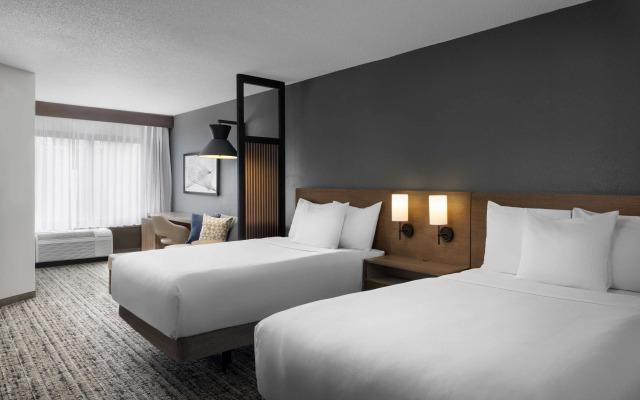 Hyatt Place Indianapolis Airport