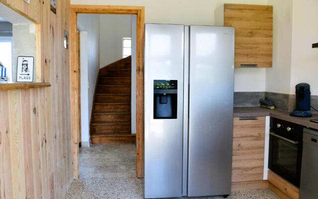 La Maison Penchee, Avec Jardin a 50m de la Plage
