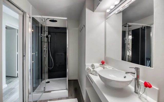 Face la mer - Premi re Conciergerie