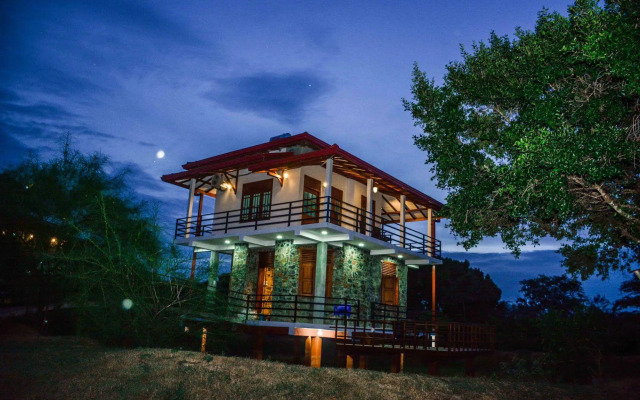 Lake Villa Resort