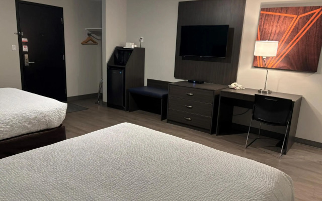 Howard Johnson by Wyndham Thunder Bay