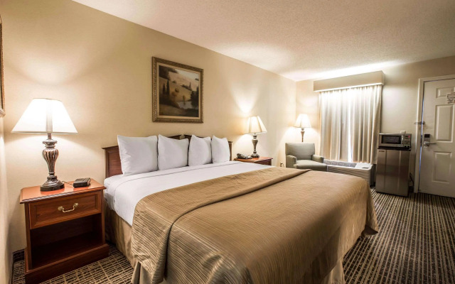 Quality Inn Johnson City I-26 exit 17