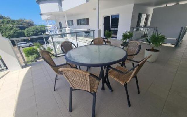 Cranbourne Court Unit 7