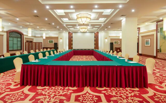 Holiday Inn Zhengzhou by IHG