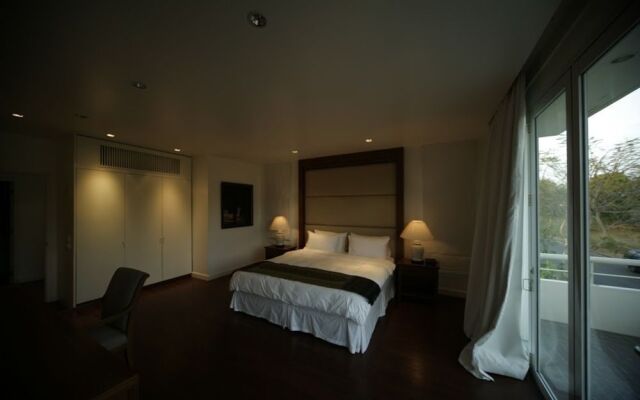 Tadarawadi Pool Villa at Phoenix Golf