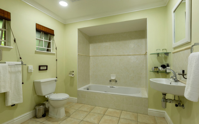 Moorcroft Manor Boutique Country Hotel