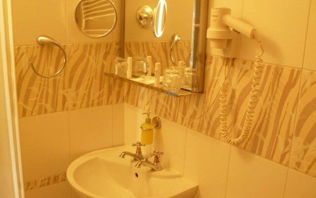 Hotel Zlatý orel