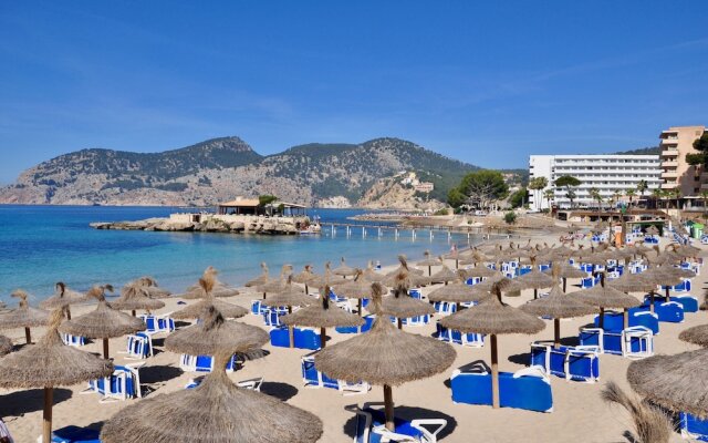Villa with Incredible Sea Views And Pool Sleeps 7