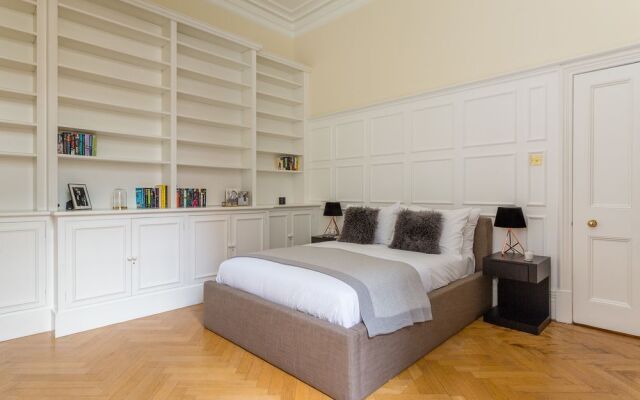 Luxurious Central 3BR Flat in Westminster