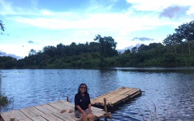 Tipparika Riverview Hotel