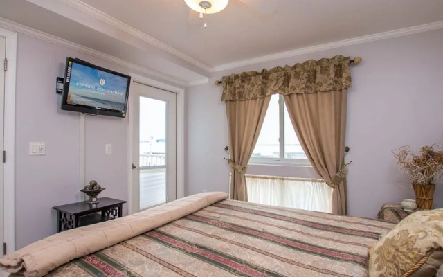 Makai 306 (bayfront)