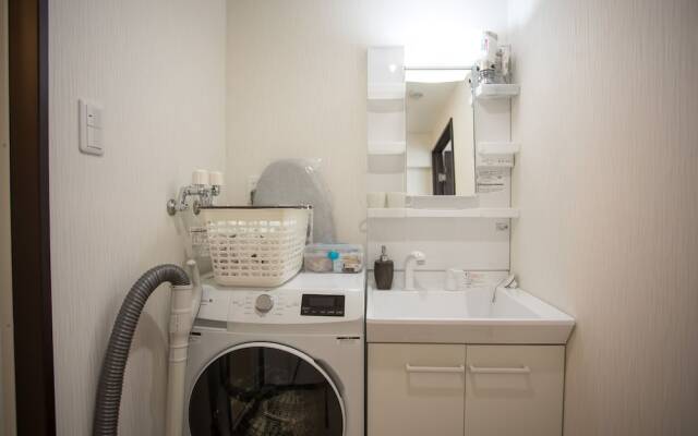 HDO Frontier 24 - Superior Apartment 801