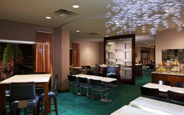 SpringHill Suites by Marriott Newark Liberty International