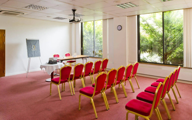 Clarion Collection Croydon Park Hotel