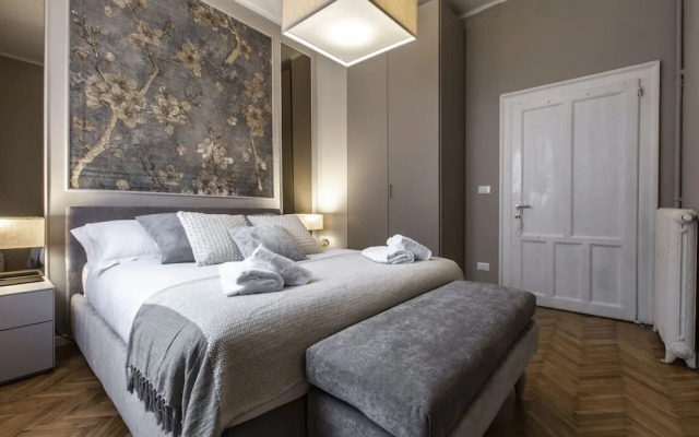 Charming Apartment on the Grand Canal