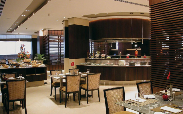 Taj Lands End