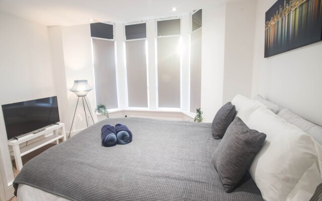 Short Stay Bristol - Stapleton 1 Apartment