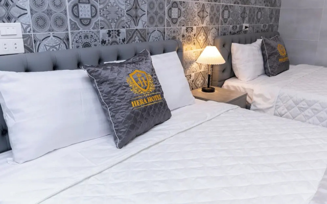 Hera Hotel