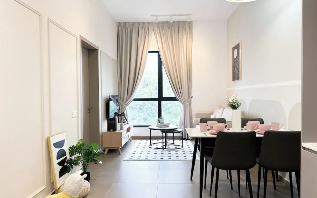 Mossaz by Manhattan Group