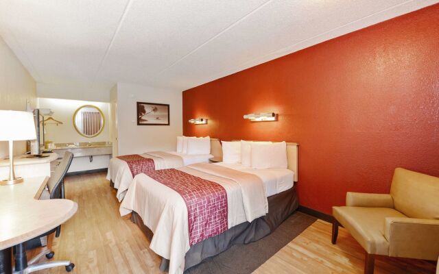 Red Roof Inn Tampa Fairgrounds – Casino