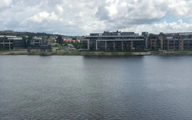 StayPlus Apartment with Riverview