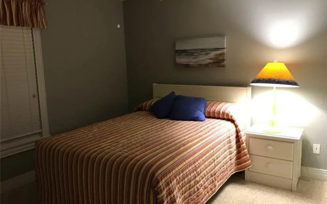 Ballast Point Villa 1313 3 Br condo by RedAwning