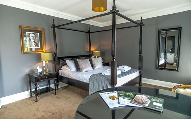 Port Lympne Hotel & Reserve