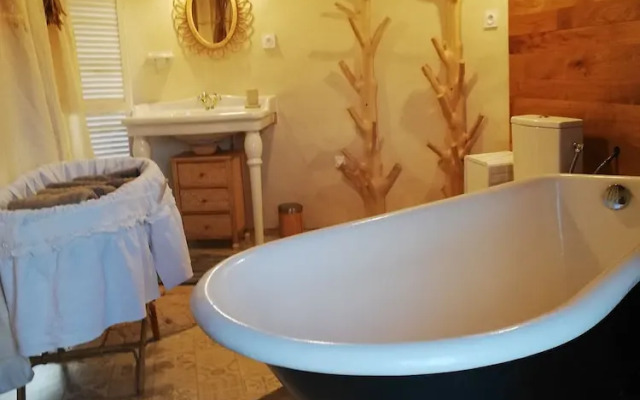 Le Moulin des Bruyères