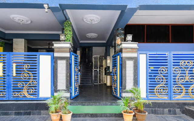 Super Townhouse Hitech City Near Yashoda Hospital