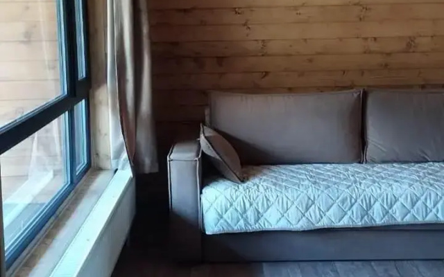 Zemcuznyj Bereg