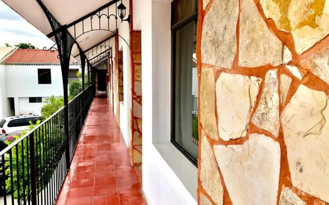 Hotel Los Robles