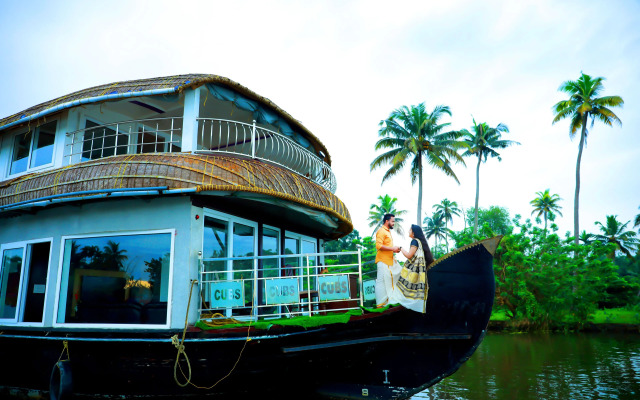 Kerala Luxury House Boat
