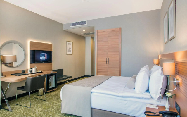 Mia City Hotel