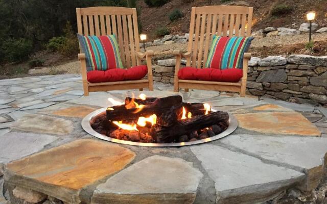 Oak Hill on Love Lane