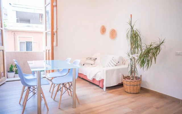 Minimalist Chic a Villanova 3Bdr - 2Bth - WiFi