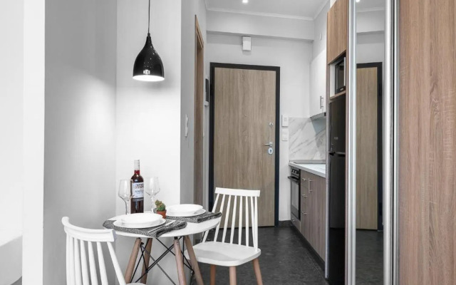 Wall Street Apartments, The Luxury Suites