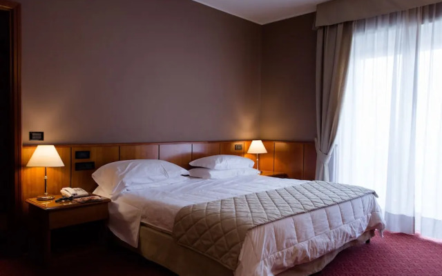 Air Palace Hotel