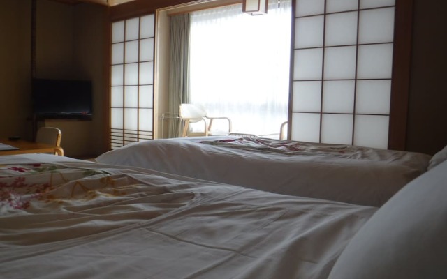 Hotel RCS (Refresh Care Spa)