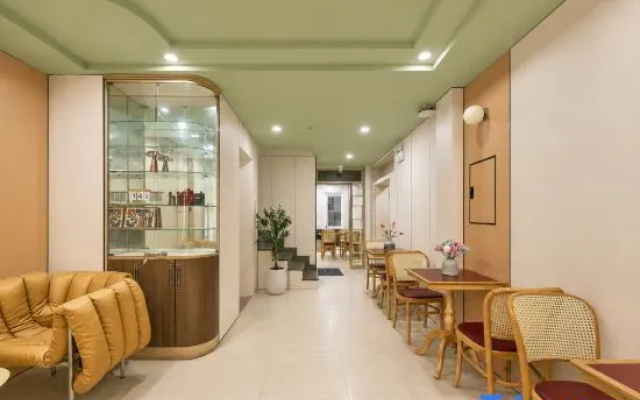 Elm Riverside Hotel – Restaurant – Ho Chi Minh City