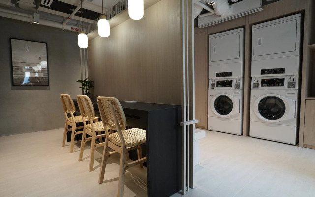 Jyu Capsule Hotel