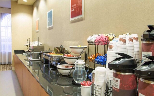 Comfort Inn DFW North-Irving