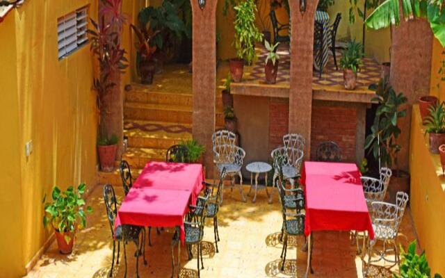 Hostal Casa Tuto & Cary