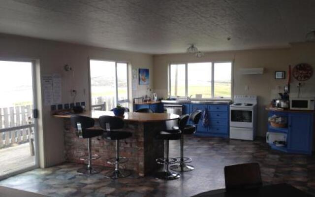 Lazy Dolphin Lodge