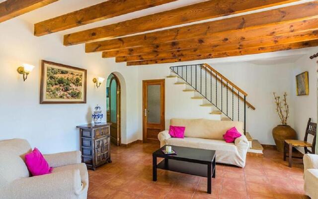 Ca n Tres Cames Cuxach de n Joan