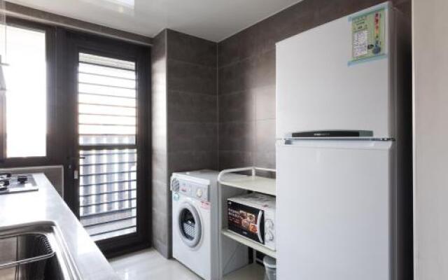Stylish Xindian Cozy 2B Room