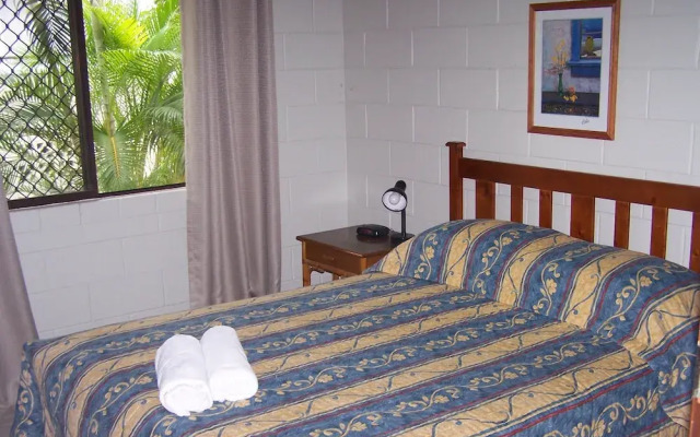 Magnetic Retreat Holiday Units